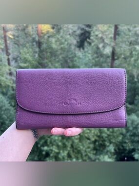 COACH Vintage Women's Purple Leather Trifold Wallet AUTHENTIC